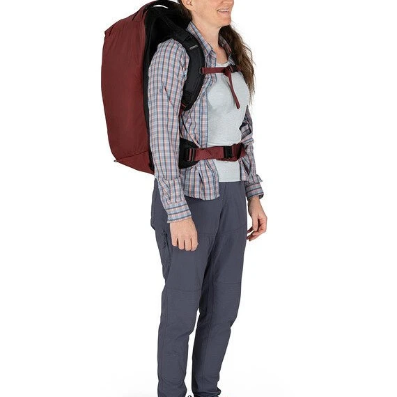 Osprey Fairview Women's Travel Pack-40L 9 Osprey Fairview Women's Travel Pack-40L - Image 7